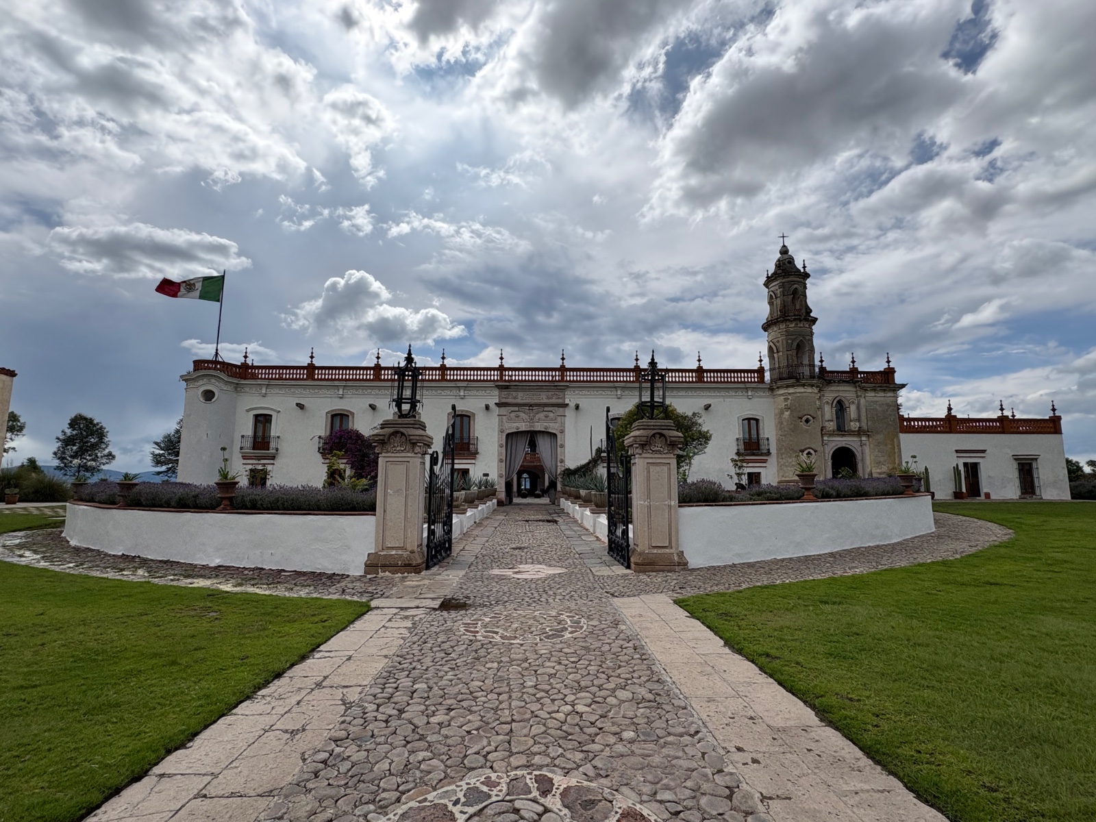 hacienda zotoluca entrada