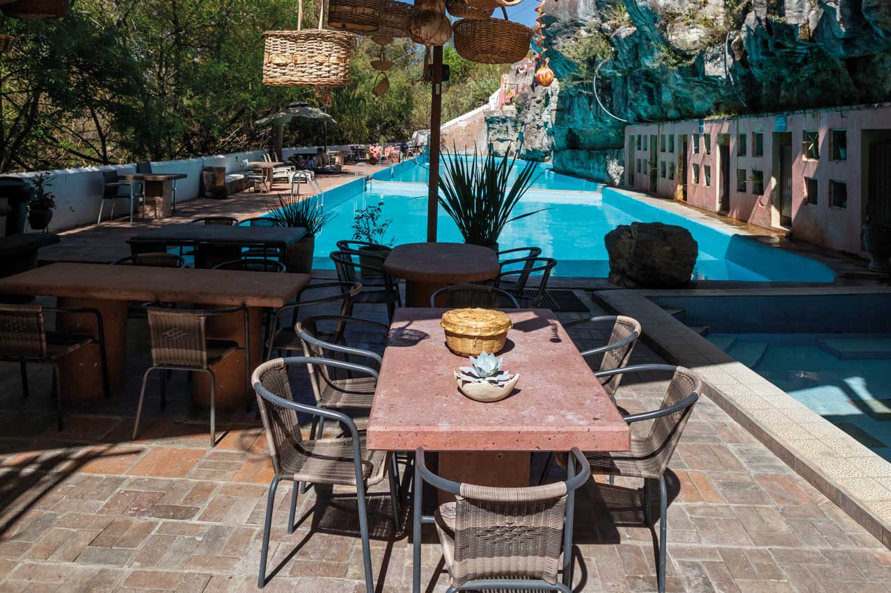 6balneario-chichimequillas1.jpg